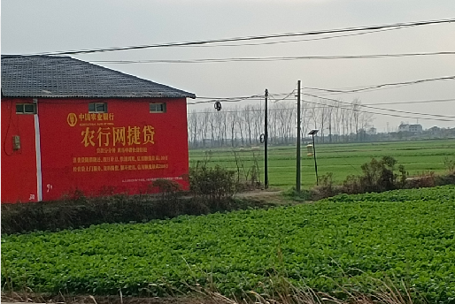 潼关如何防止墙体广告褪色呢？