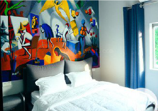 潼关对于酒店的墙体彩绘而言更注重哪些方面？